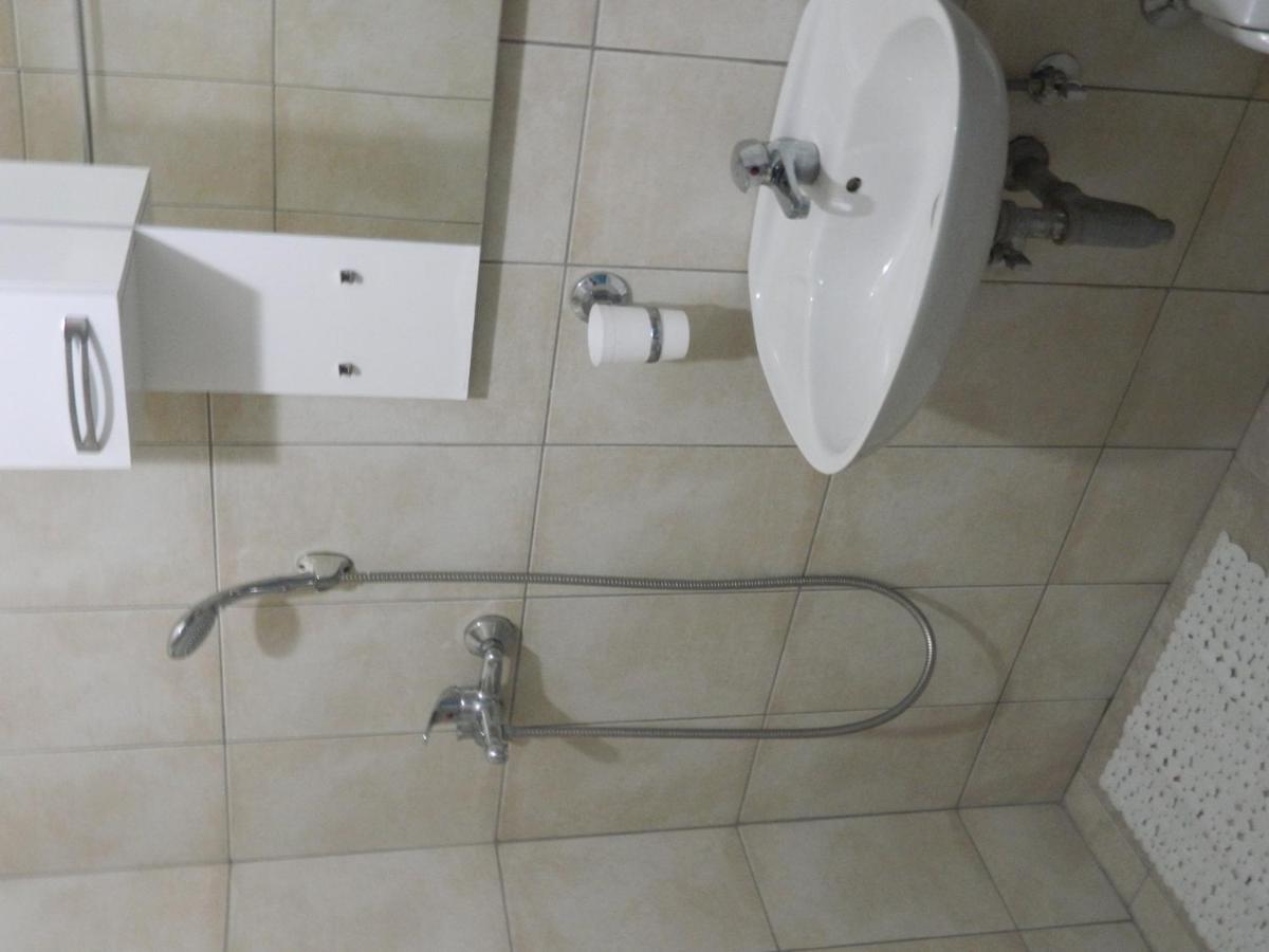 Mena Apartmani Budva Exteriör bild